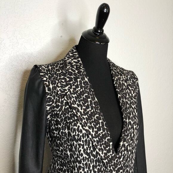 Plenty by Tracy Reese animal print leather sleeve jacket size 4 - Picture 3 of 14